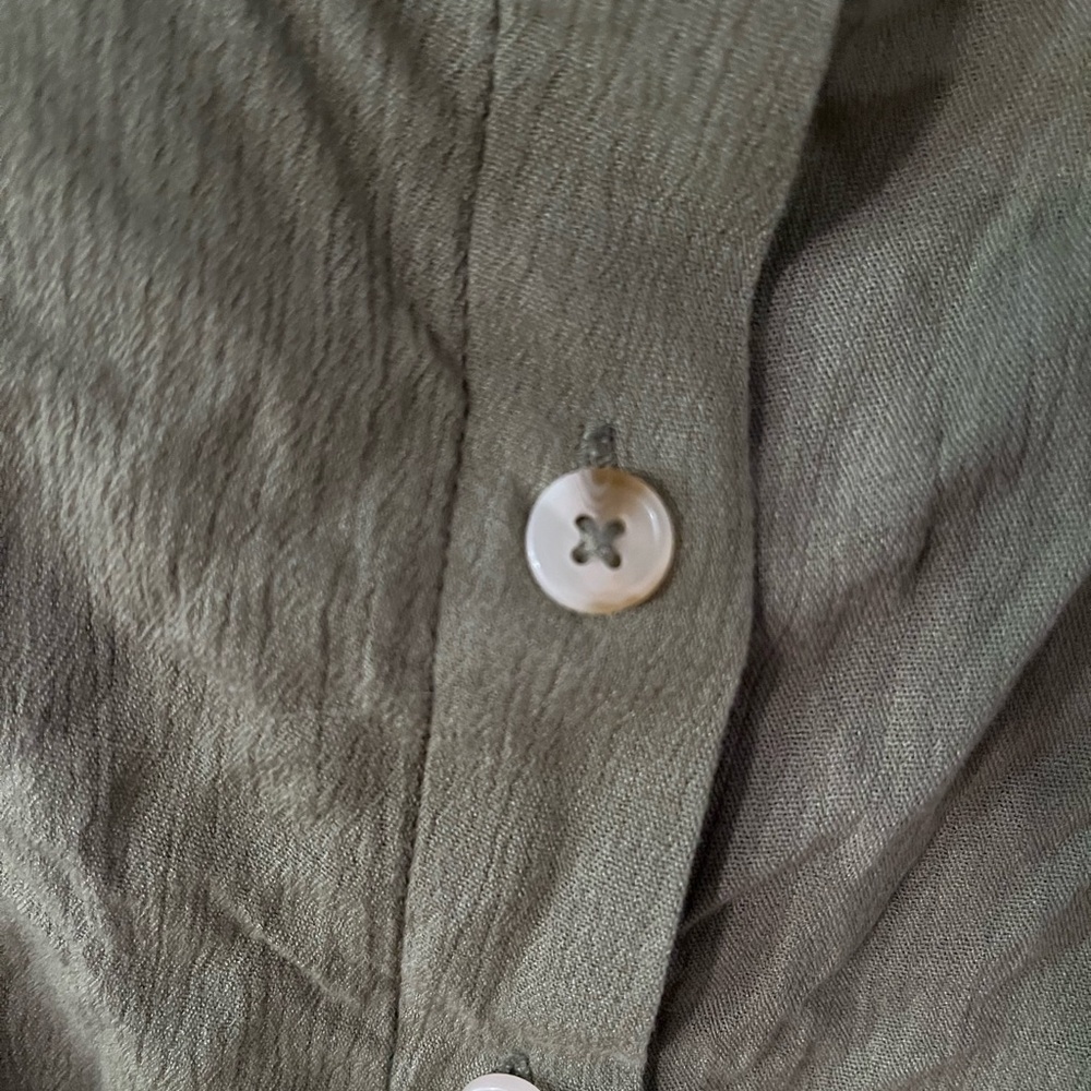 Torrid Green Buttoned Ruffled Blouse - Picture 5 of 7